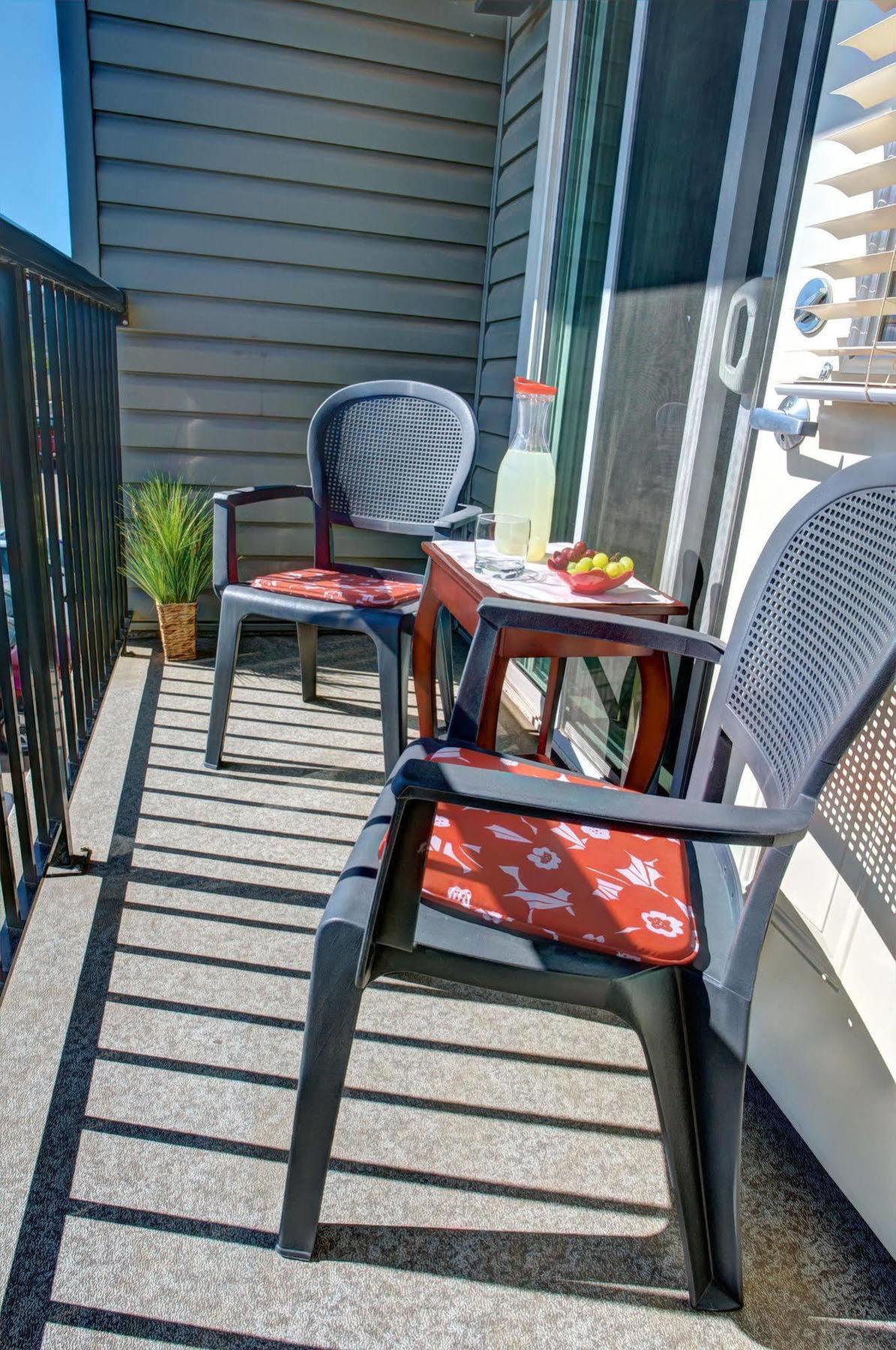 Clearwater Residence Hotel Timberlea Fort Mcmurray Bagian luar foto